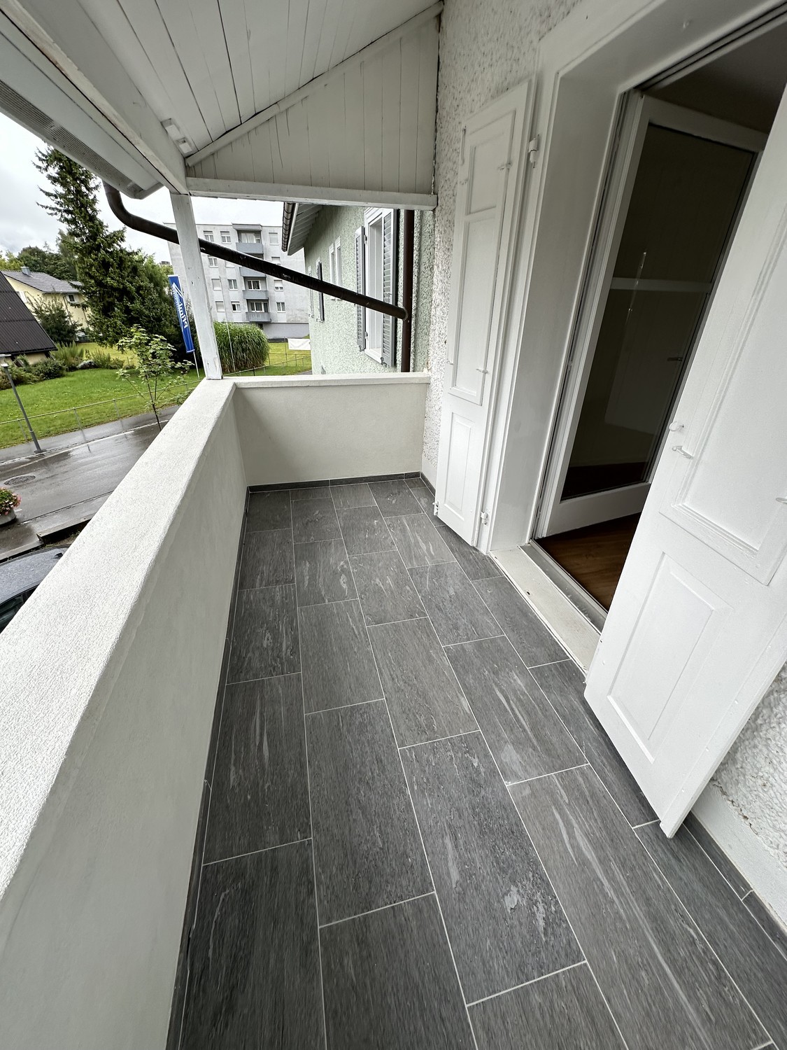 Appartement de 3 ½ pièces

Appartement lumineux, fraîchement rénové en 2025, situé en emplacement central à Buchs SG

Churerstrasse 21, 9470 Buchs SG

En emplacement central à Buchs, nous louons à partir du 1er octobre 2026 un appartement lumineux et bien entretenu, qui a été entièrement rénové en 2, photo 6 sur 9
