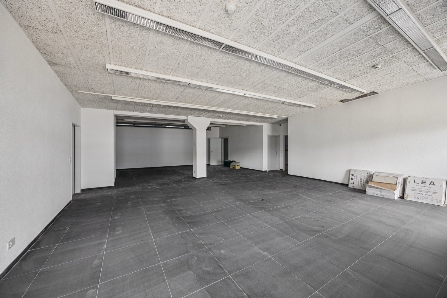 1000m² commercial, photo 6 sur 10