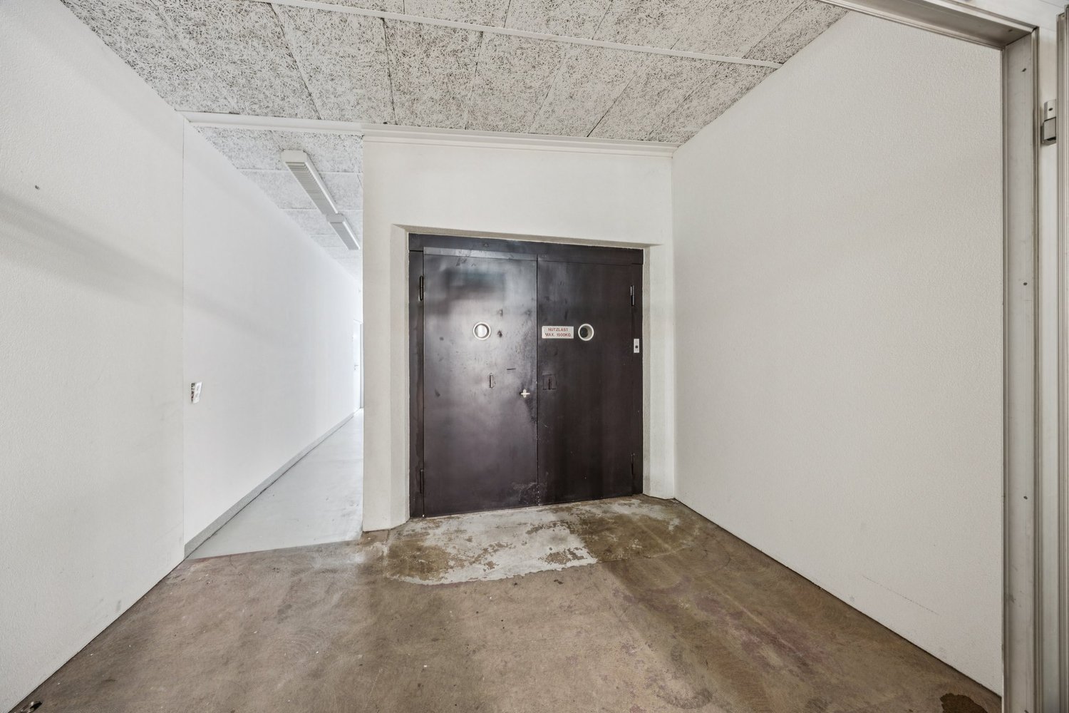 1000m² commercial, photo 8 sur 10