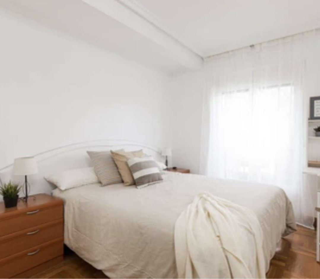 Chambre dans une colocation, photo 1 sur 5