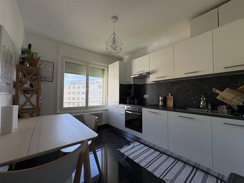 3 rooms apartment, photo 1 sur 5