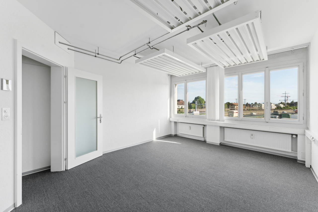 530m² de bureaux, photo 3 sur 10