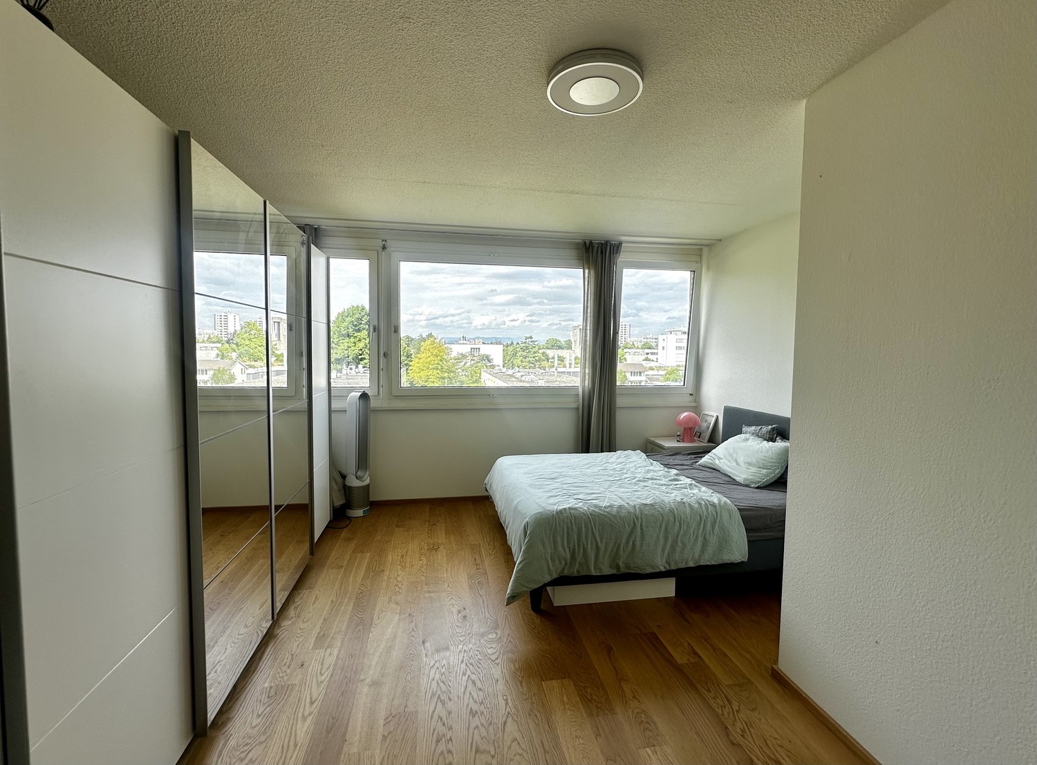 Appartement de 2 ½ pièces, photo 3 sur 4
