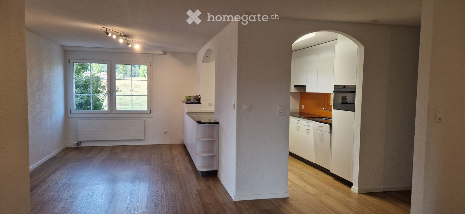 5 rooms apartment