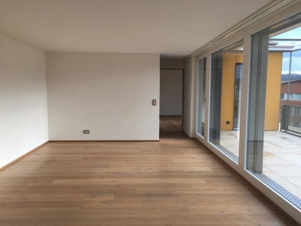 Appartement mansardé de 4 ½ pièces, photo 1 sur 7