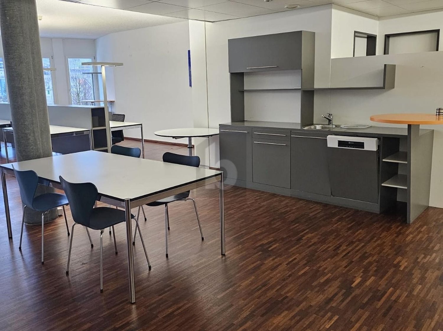 300m² de bureau