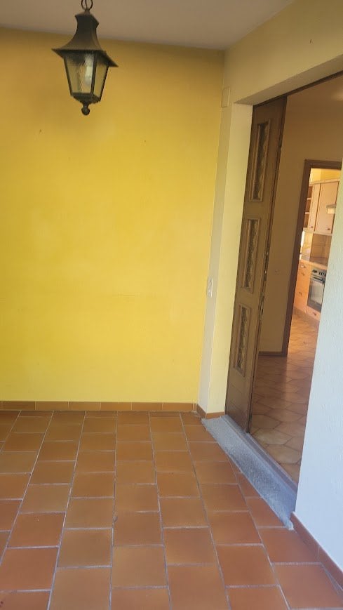 Appartement de 4 ½ pièces

Agra, Collina dOro, dans un contexte de noyau agréable et calme, nous proposons à la location un appartement lumineux de 4,5 pièces, avec une surface habitable d'environ 120 m².
L'habitation offre des espaces généreux et bien répartis et se compose de trois chambres à couc