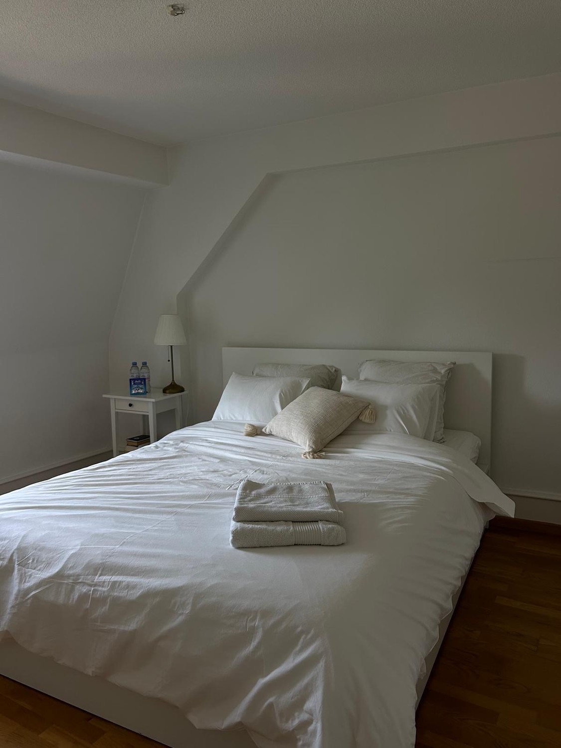 Chambre en colocation, photo 2 sur 3
