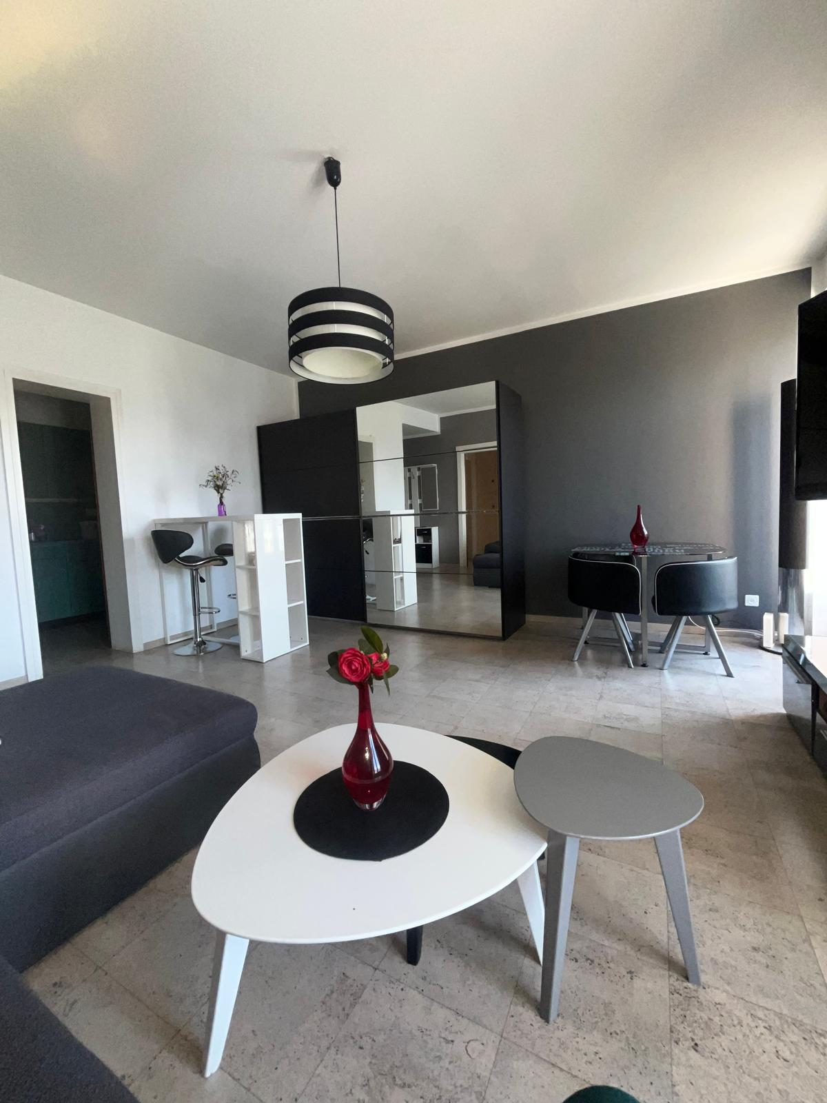 Appartement de 2 ½ pièces, photo 2 sur 10
