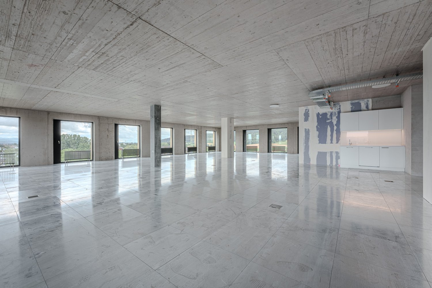 885m² bureau
