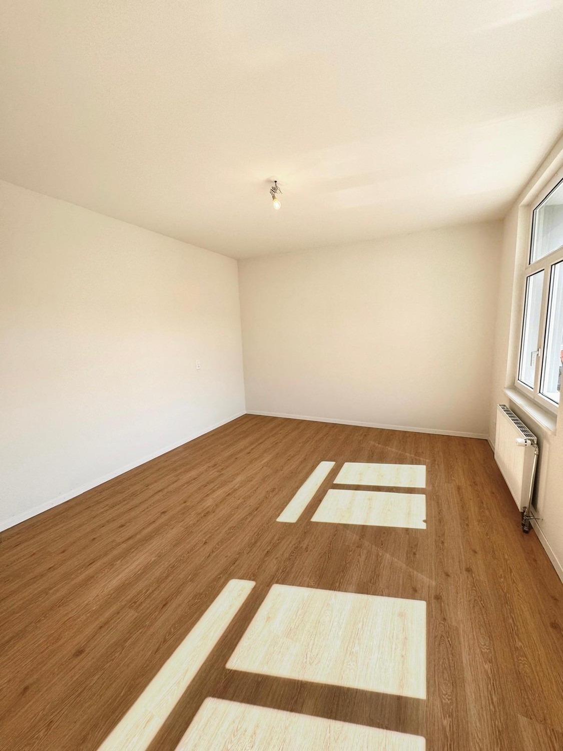 Bureau de 90m², photo 6 sur 9