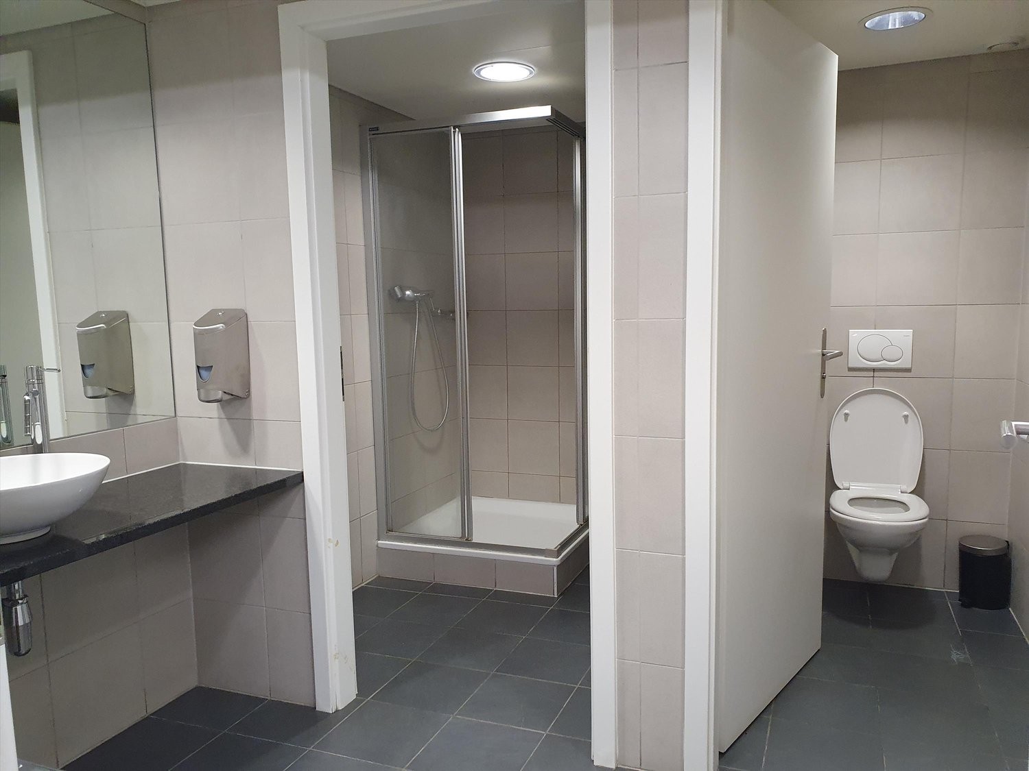 26m² office