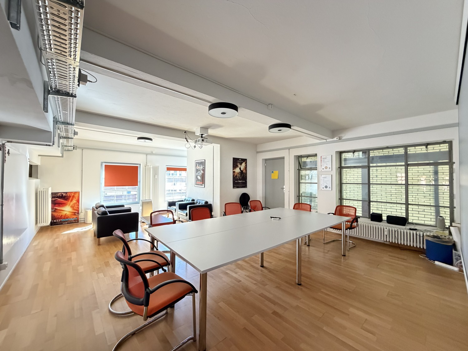 673m² de bureaux