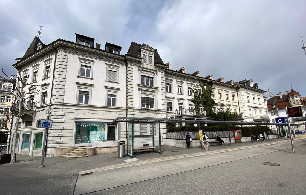 Commerce de 84m²