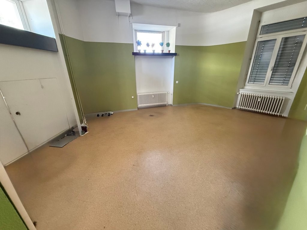 Commerce de 84m²