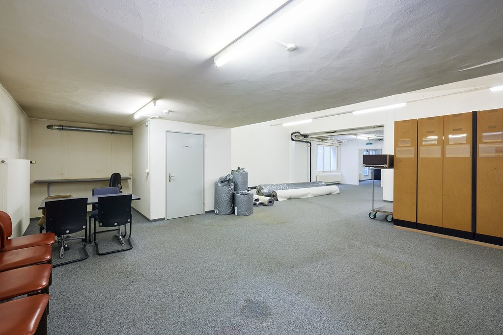Local de stockage de 366m²