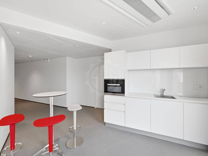 630m² office, photo 10 sur 10