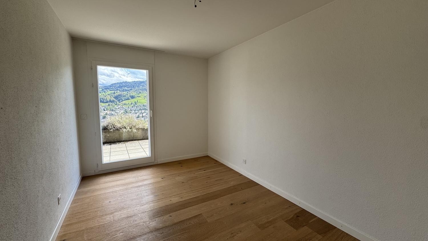 Appartement mansardé de 4 ½ pièces, photo 5 sur 8