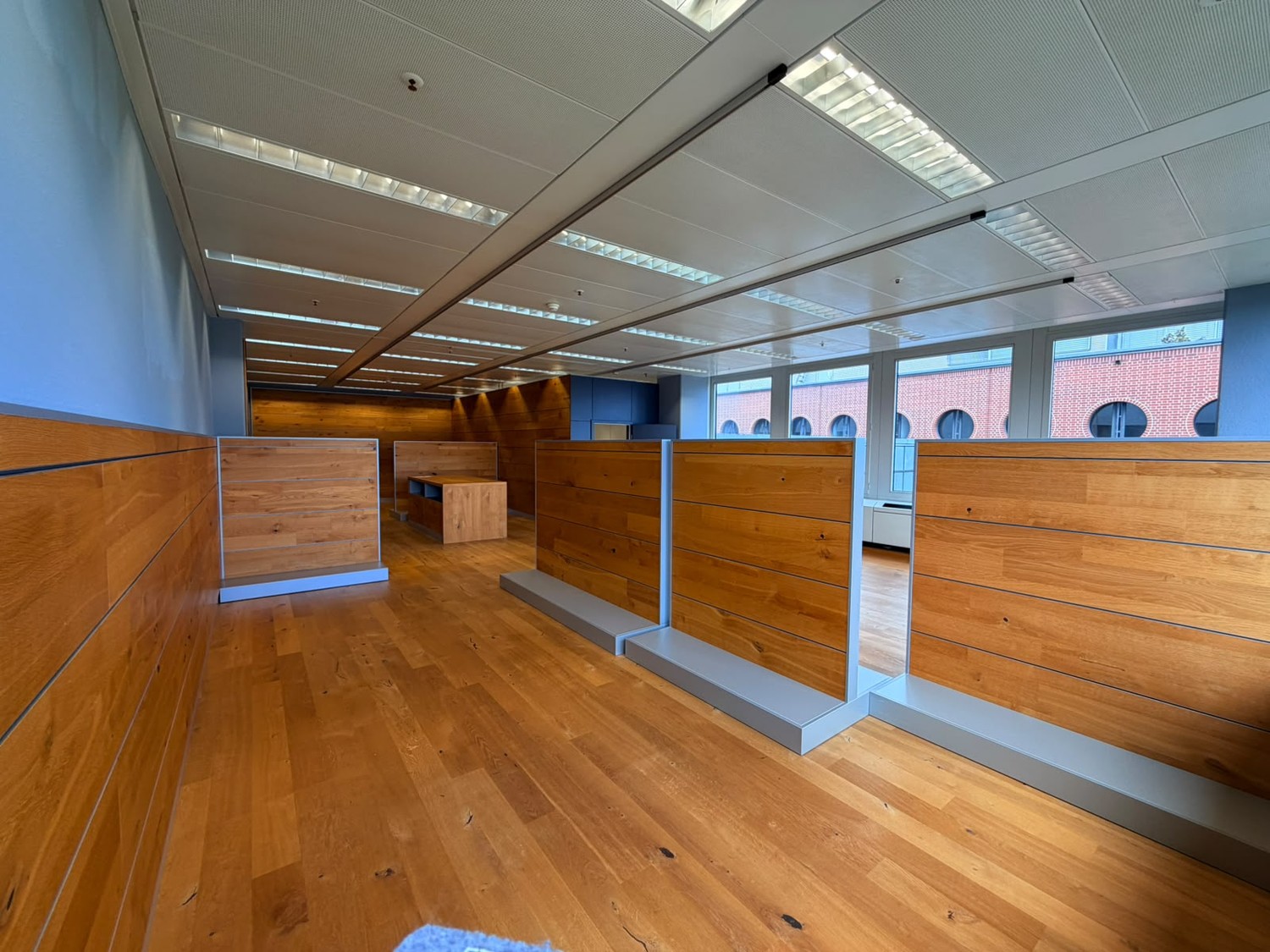 137m² commercial, photo 5 sur 9