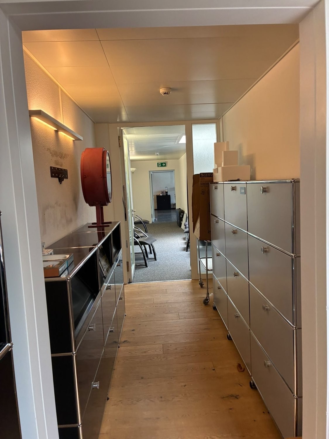 75m² commercial