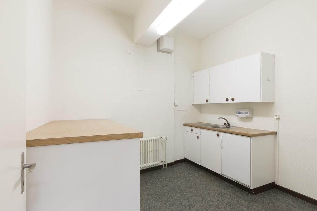 Bureau de 340m², photo 7 sur 10