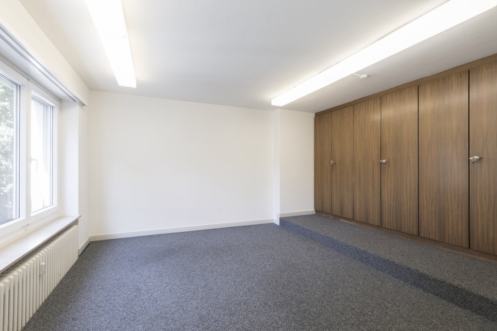 Bureau de 340m², photo 8 sur 10