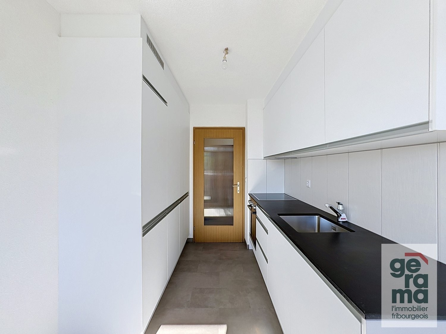 2 ½ rooms apartment, photo 1 sur 6