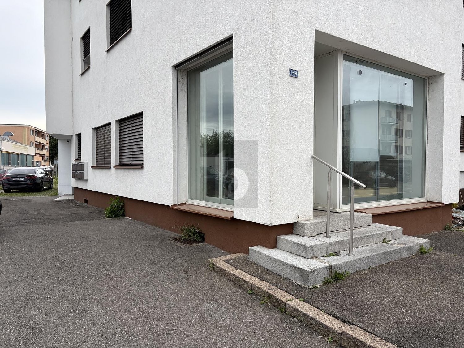 Magasin de 70m²