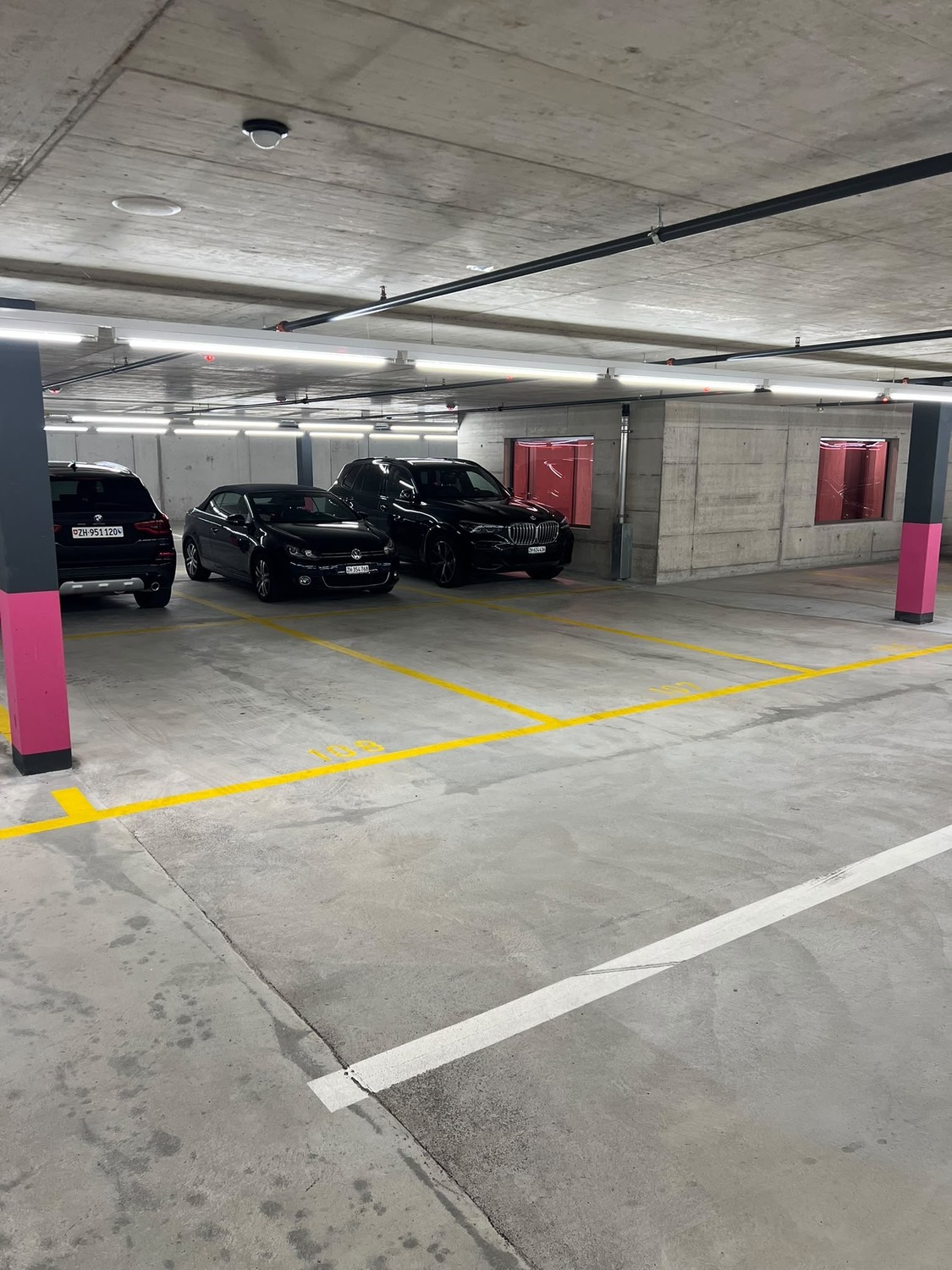 Place de garage, photo 2 sur 2