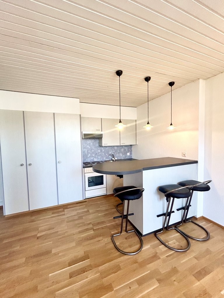 108m² office