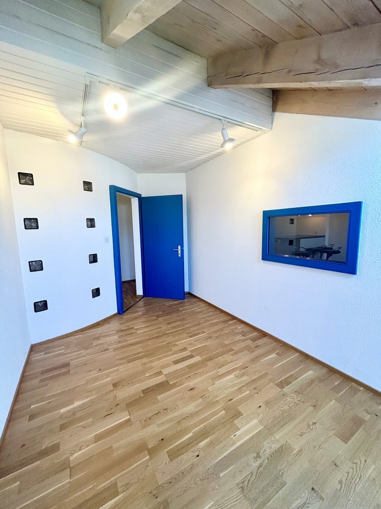 108m² office