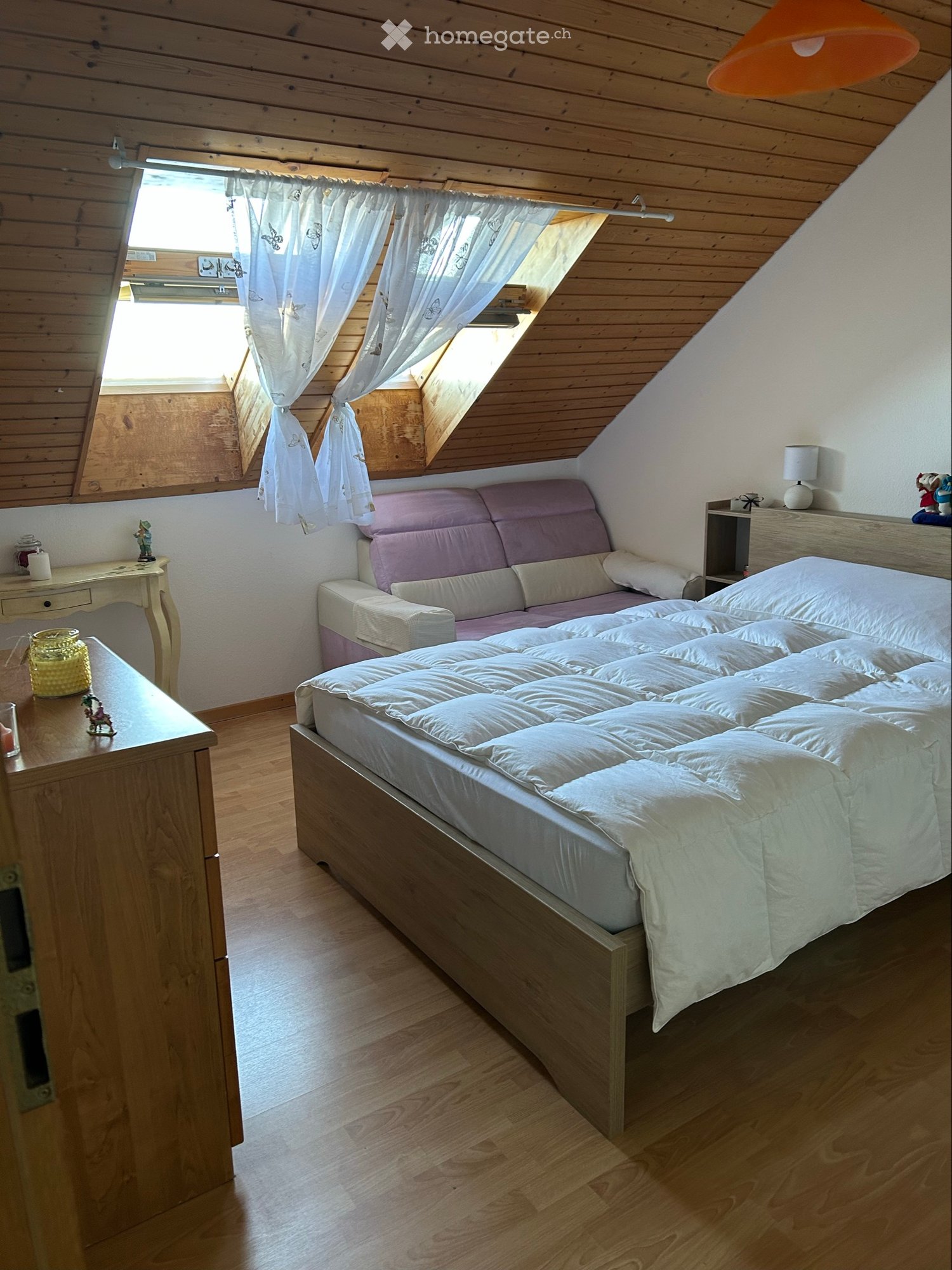 1 room single room