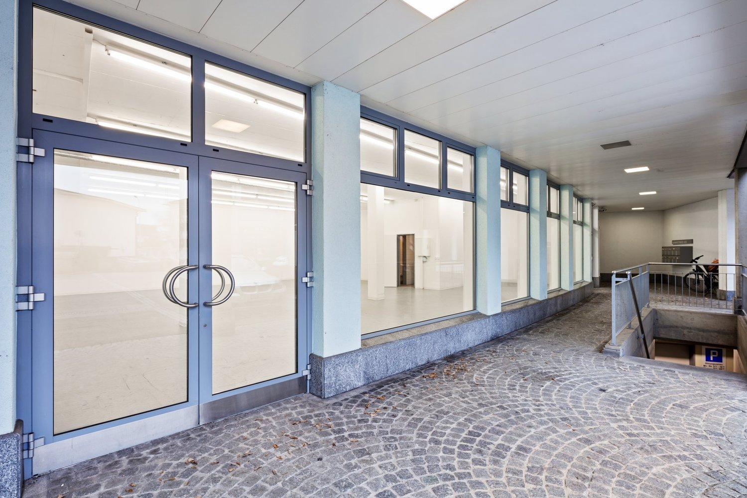 178m² commercial