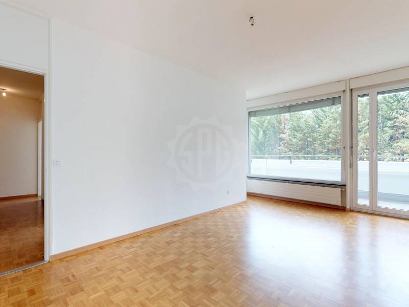 7 rooms apartment, photo 1 sur 8