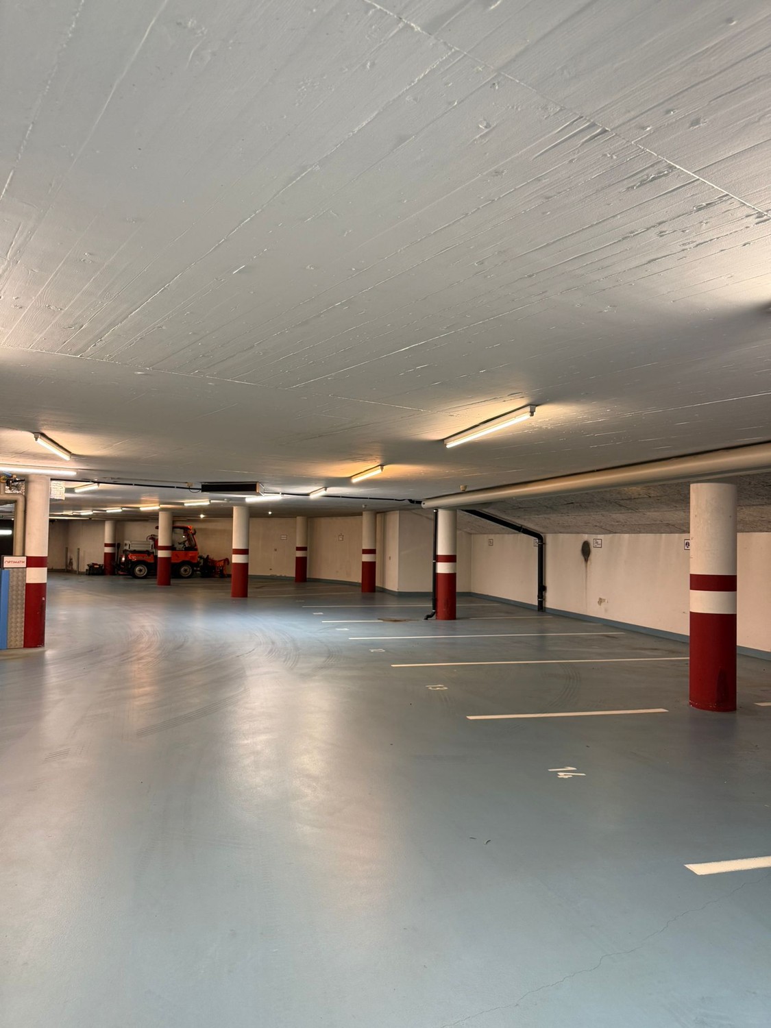Place de parc souterrain