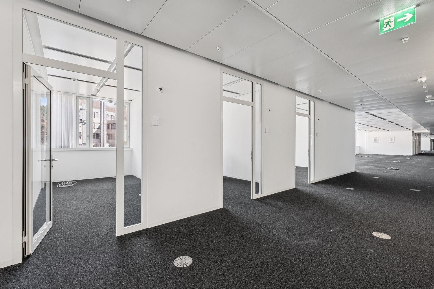 2485m² de bureaux