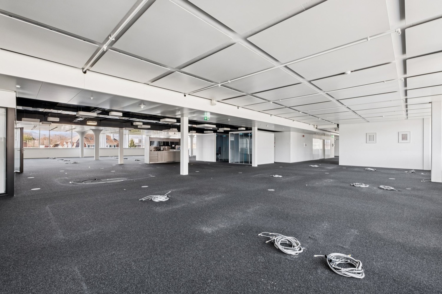 2485m² de bureaux