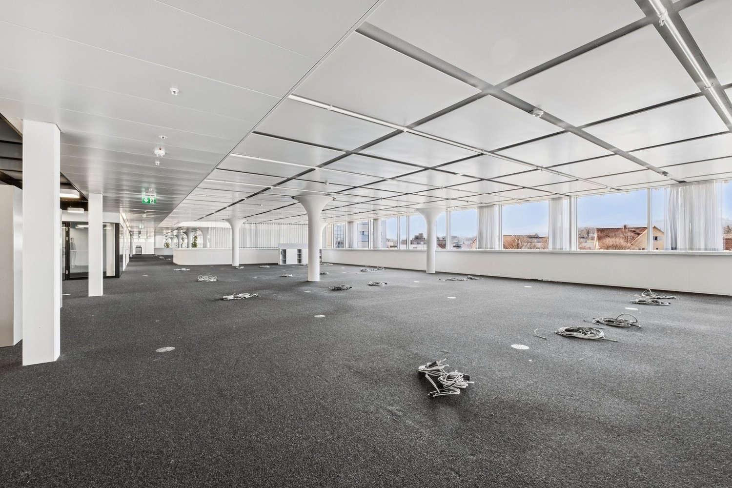 2485m² de bureaux
