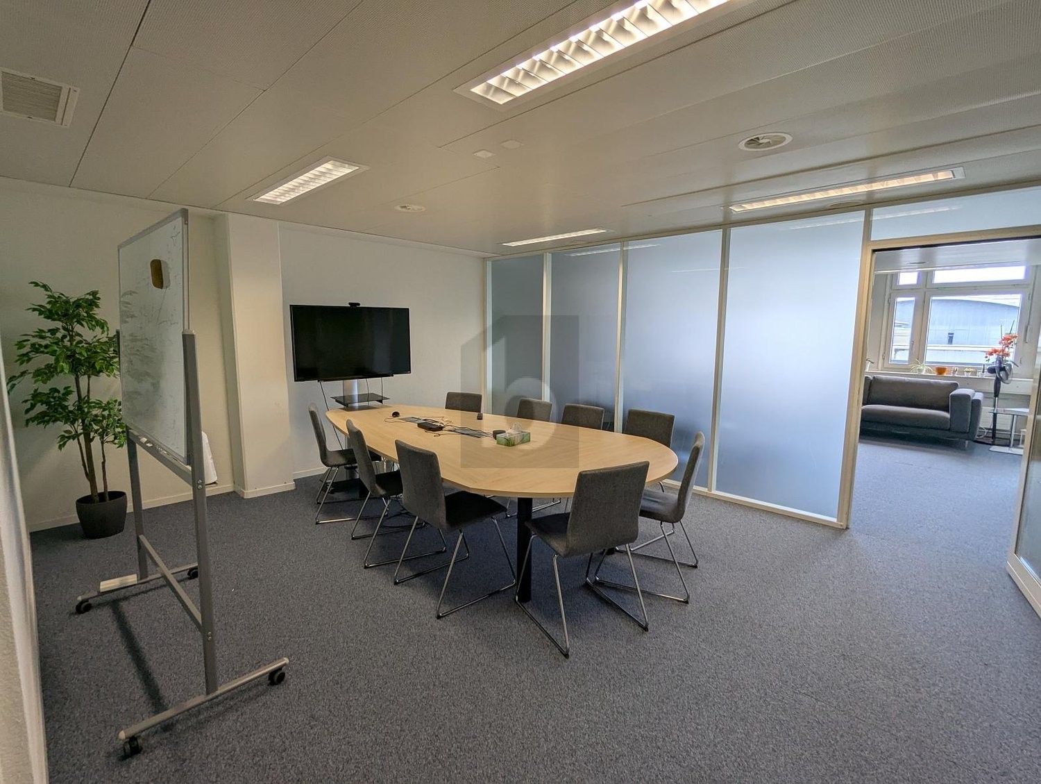 837m² bureau, photo 4 sur 4