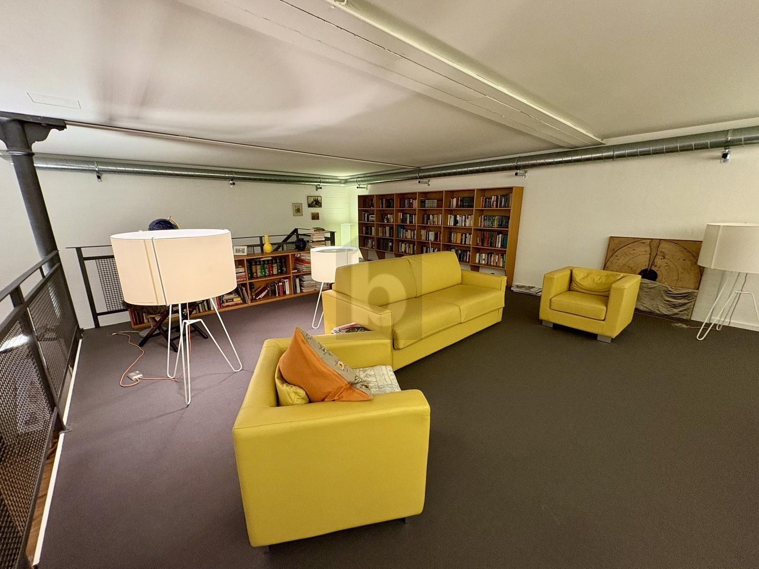 Objet industriel de 220m²