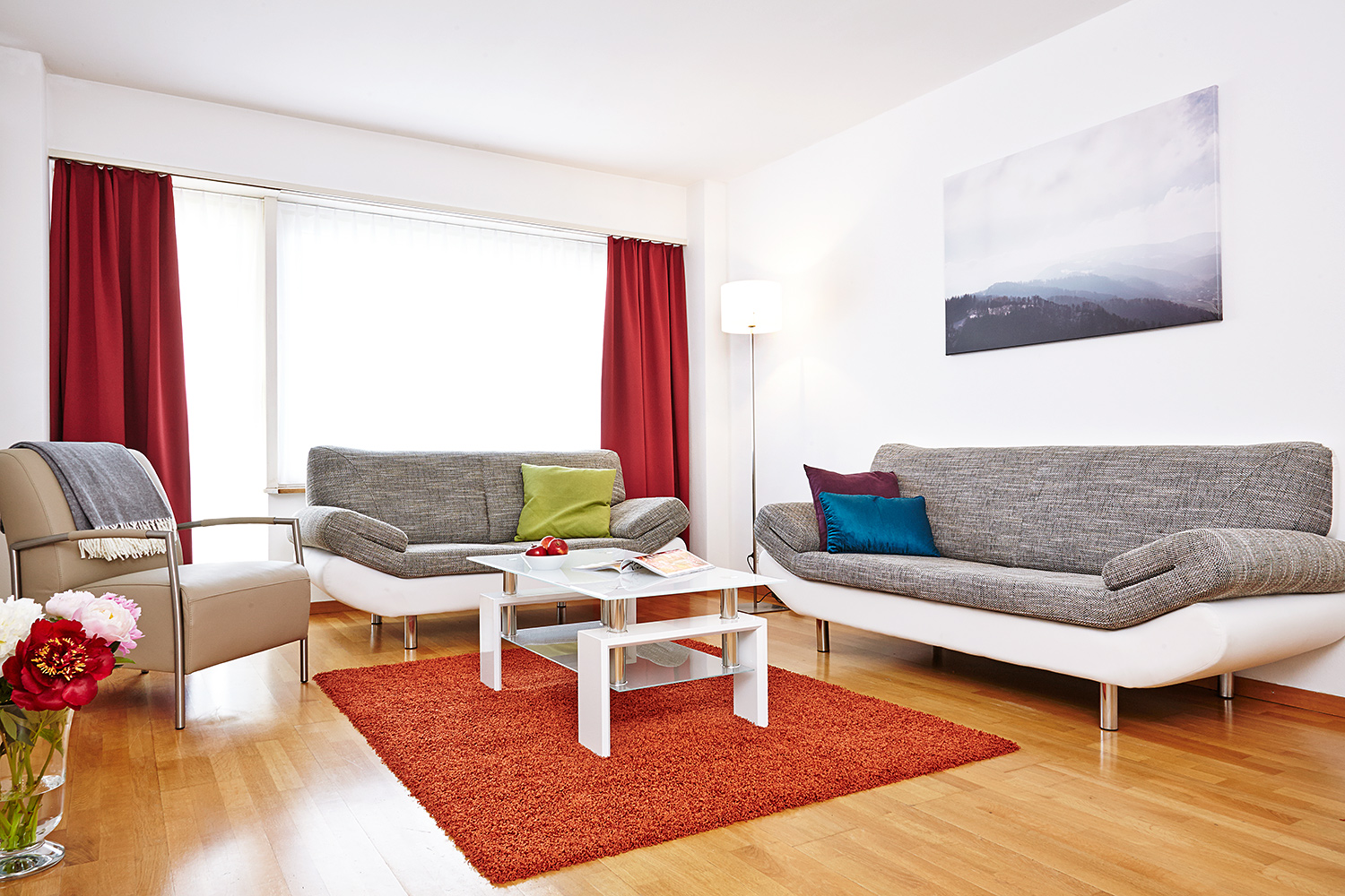 3 pièces appartement meublé, photo 1 sur 10