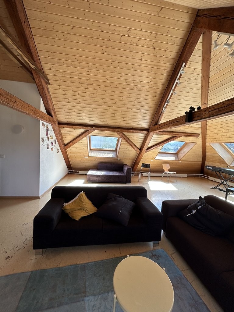 88m² commercial