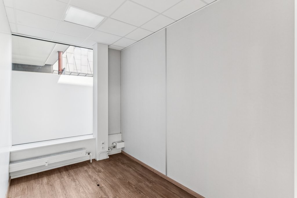 73m² de commerce, photo 10 sur 10