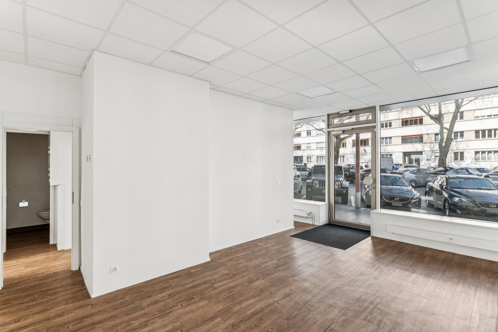 73m² de commerce, photo 8 sur 10
