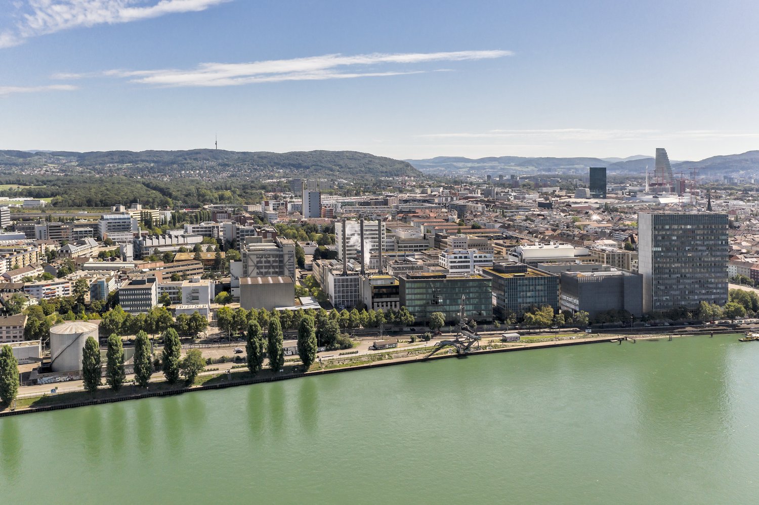 300m² commercial