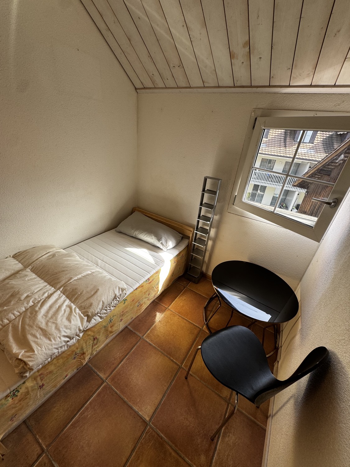 Chambre en colocation, photo 2 sur 4