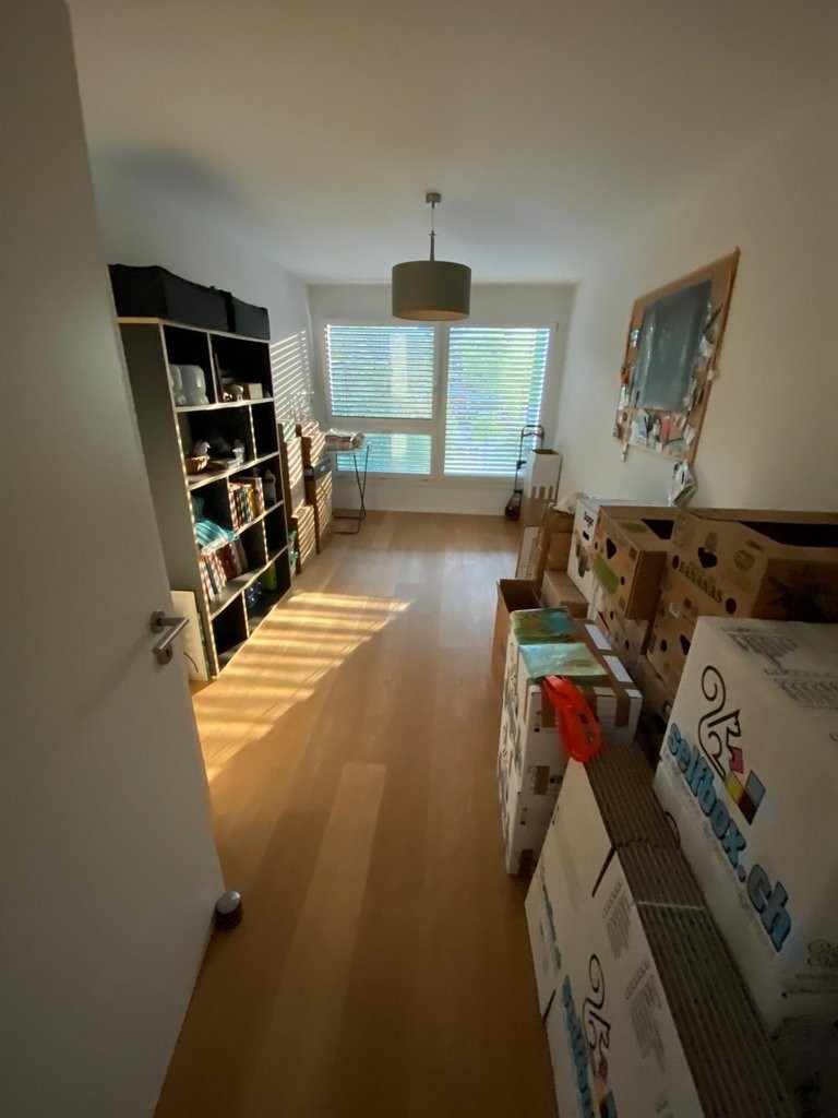 5 rooms apartment