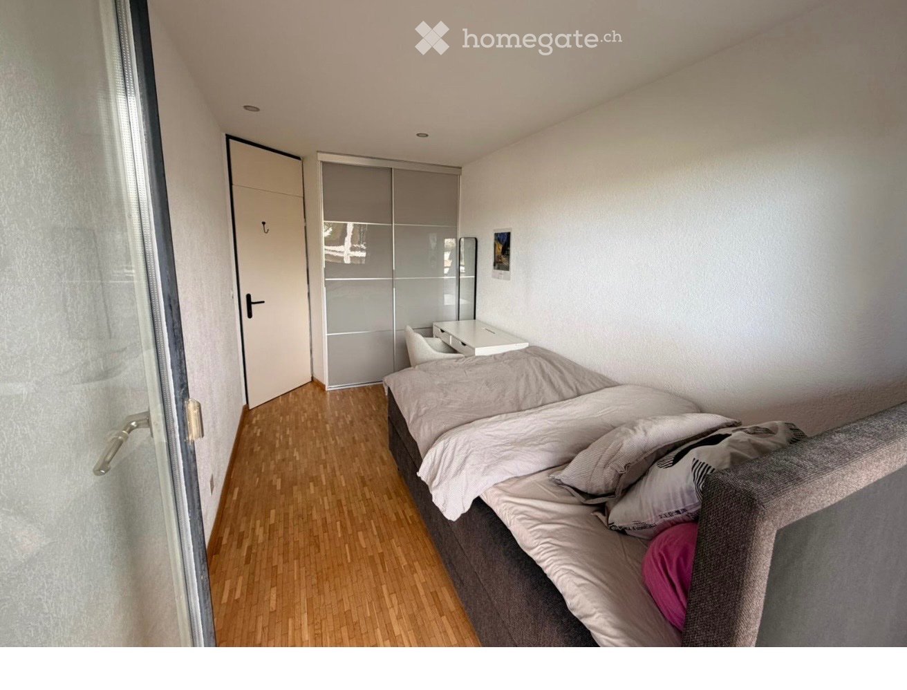 1 room single room