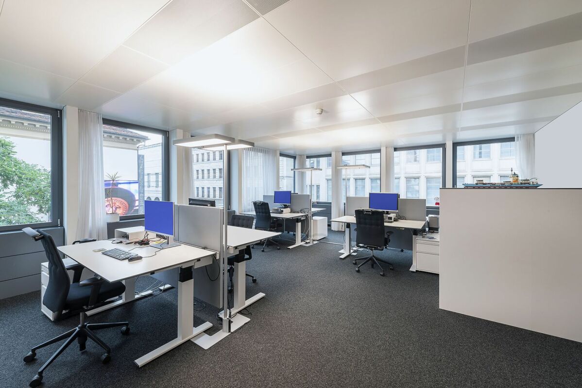 1700m² de bureaux