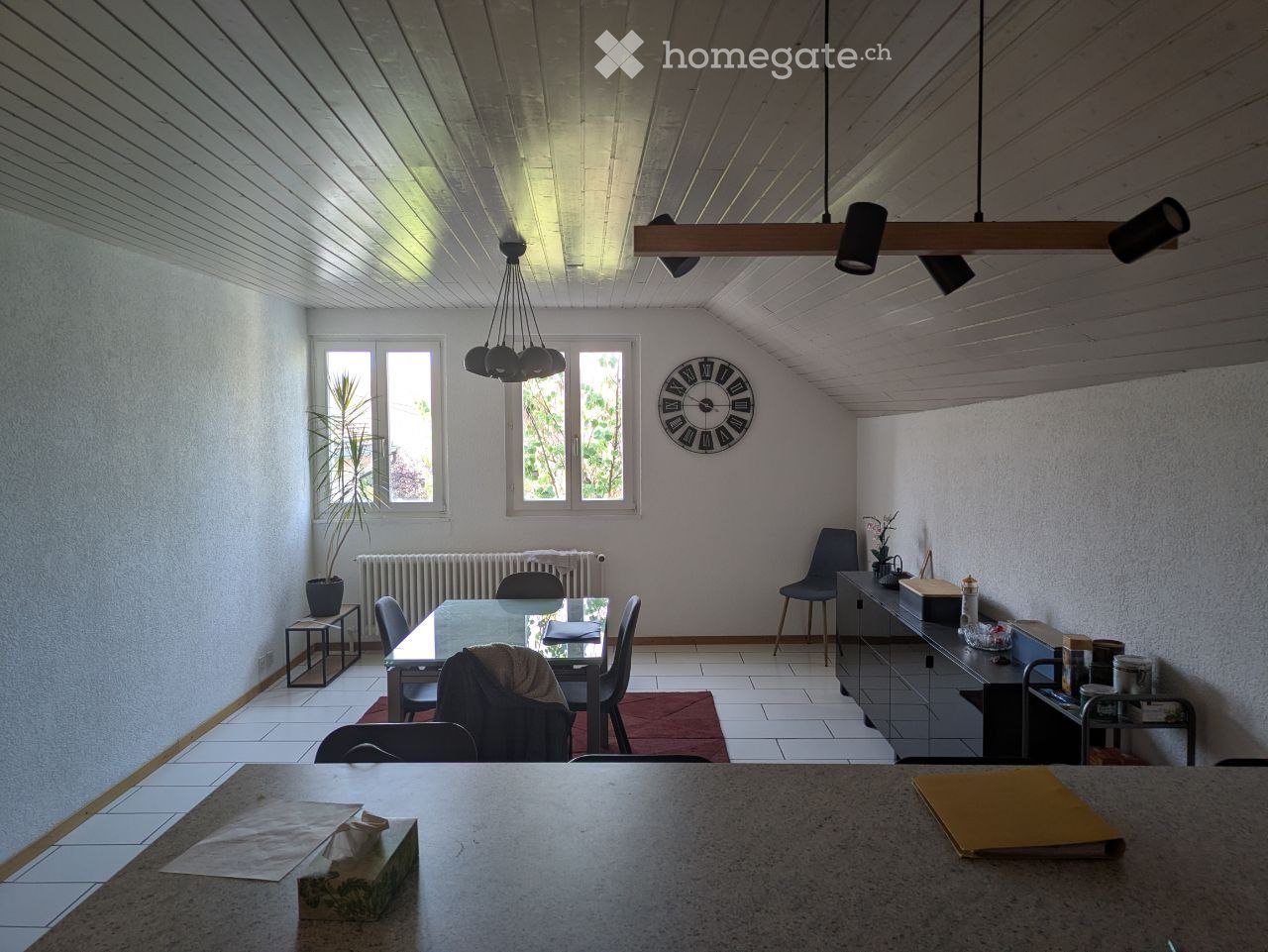 6 rooms apartment